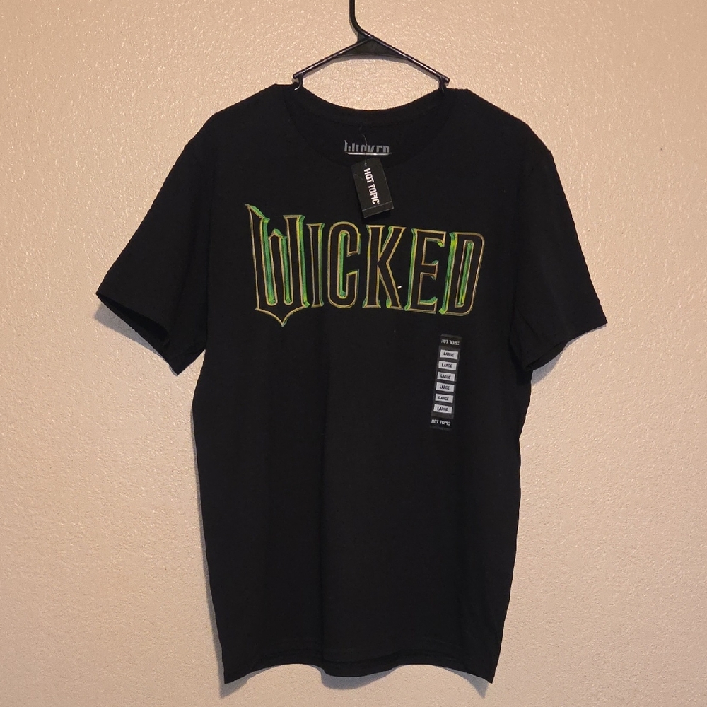 Hot Topic WICKED Movie Title Large Long Black Graphic Shirt